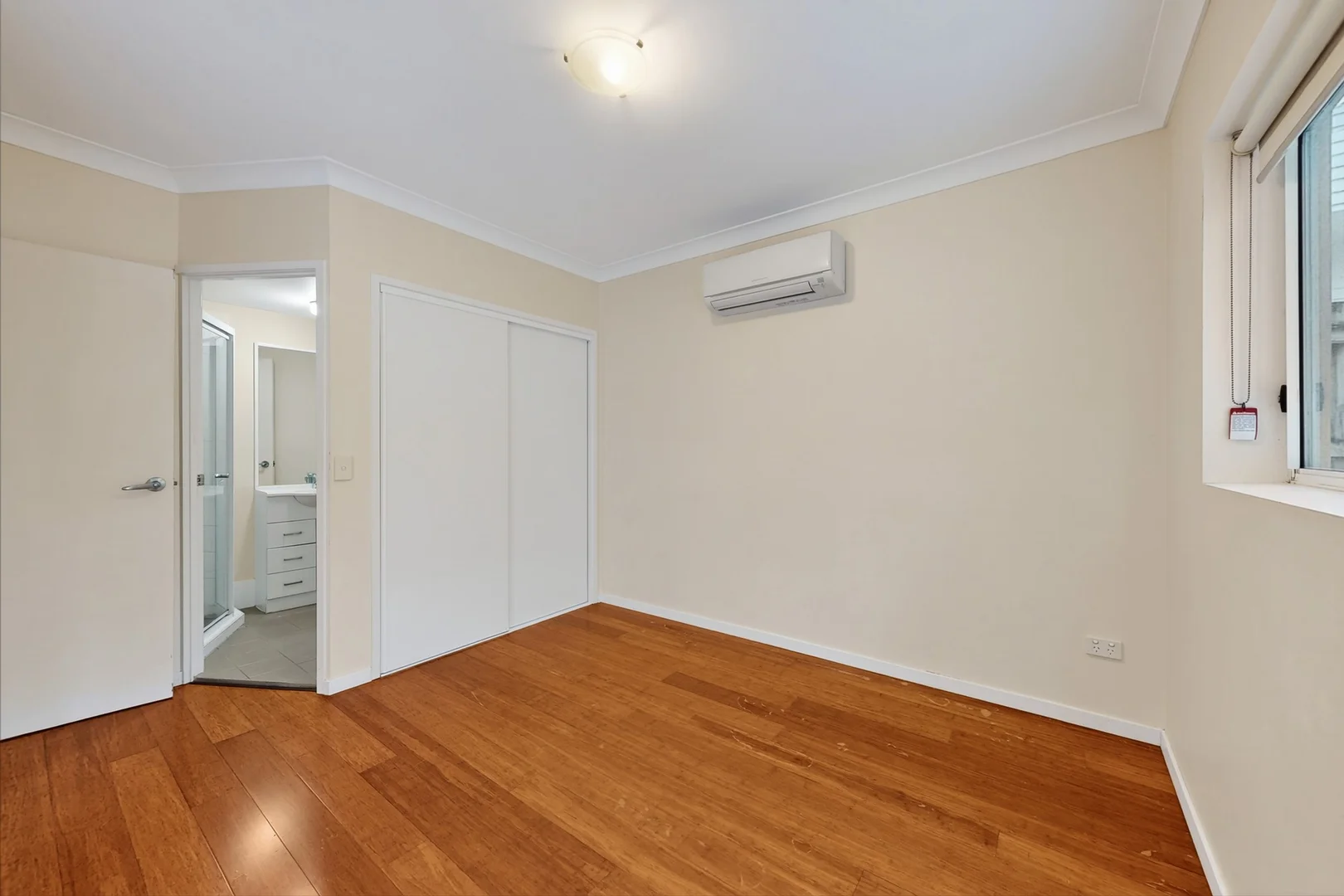 Additional image 10 of 2/16 Explorer Street, Toowong QLD 4066
