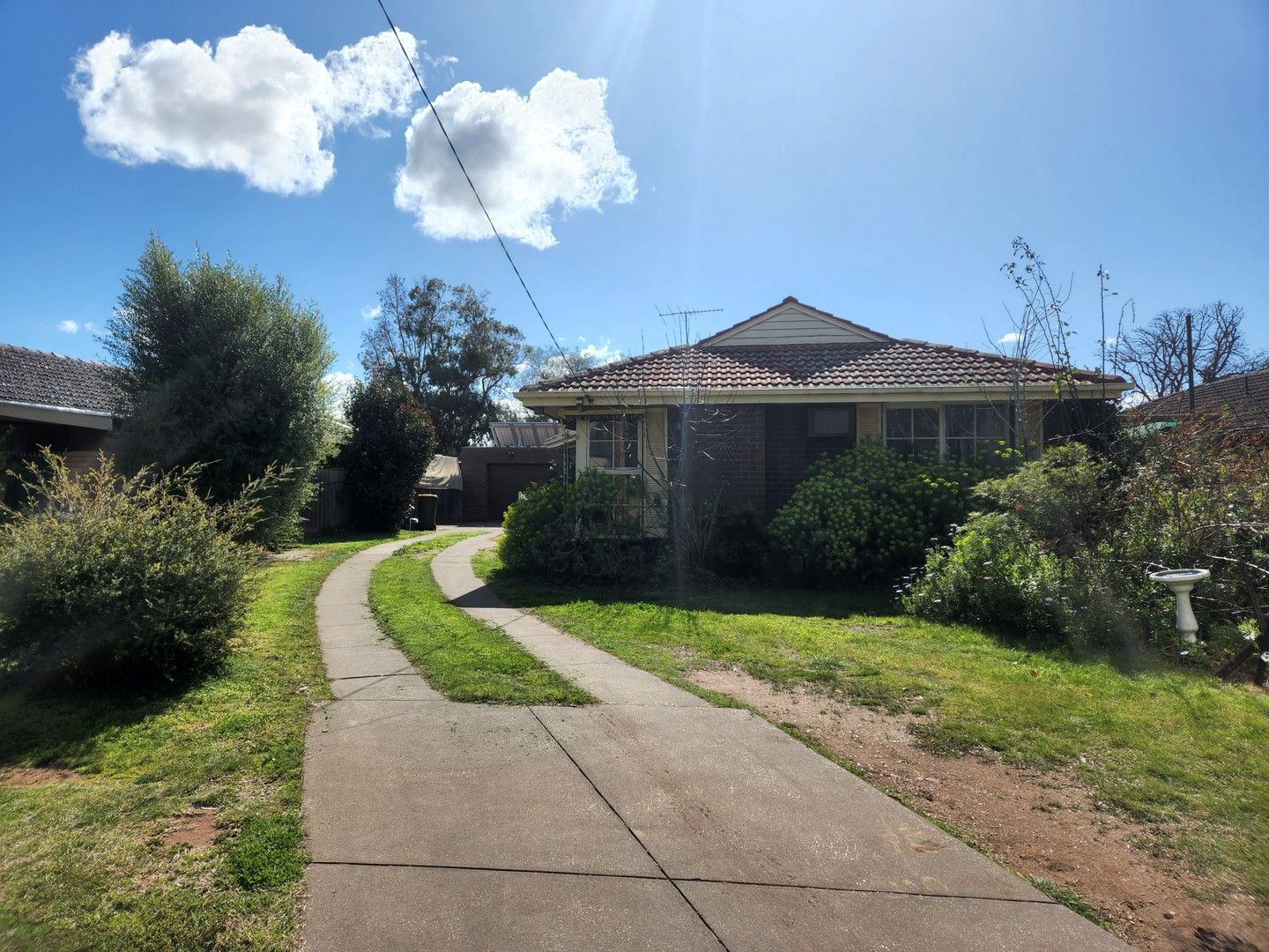 3 bedrooms House in 6 Griffith Street MADDINGLEY VIC, 3340