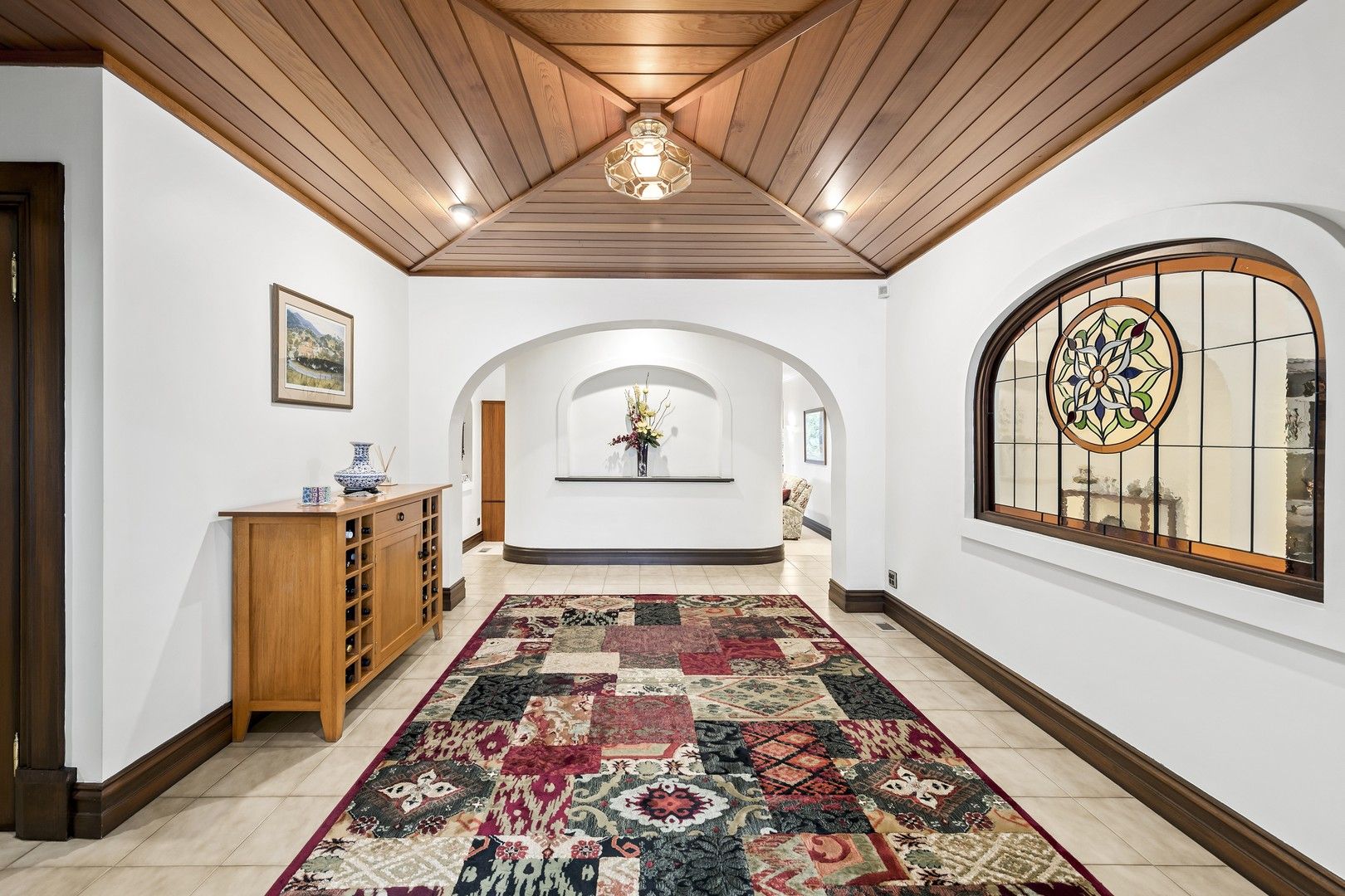 4 bedrooms House in 6 Forest Court TEMPLESTOWE VIC, 3106