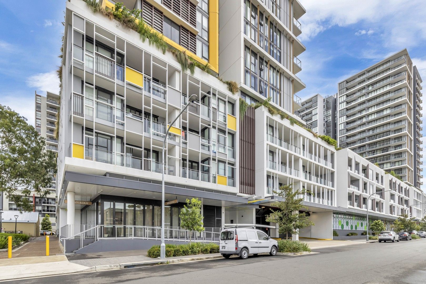 2 bedrooms Apartment / Unit / Flat in 1605/28 Cowper Street GRANVILLE NSW, 2142