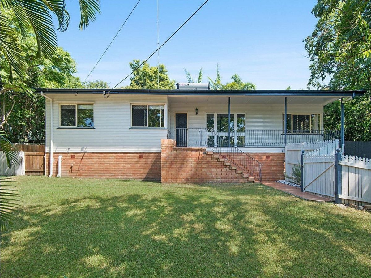 4 bedrooms House in 7 Parnoo Street MITCHELTON QLD, 4053