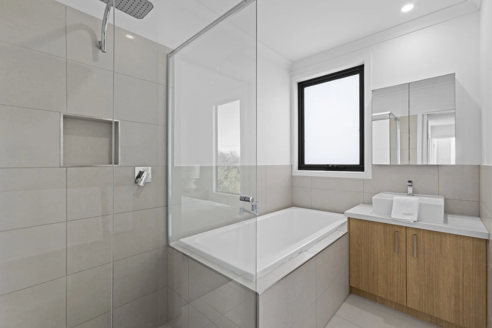 Additional image 12 of 2/12 Lahinch Mews, Torquay VIC 3228