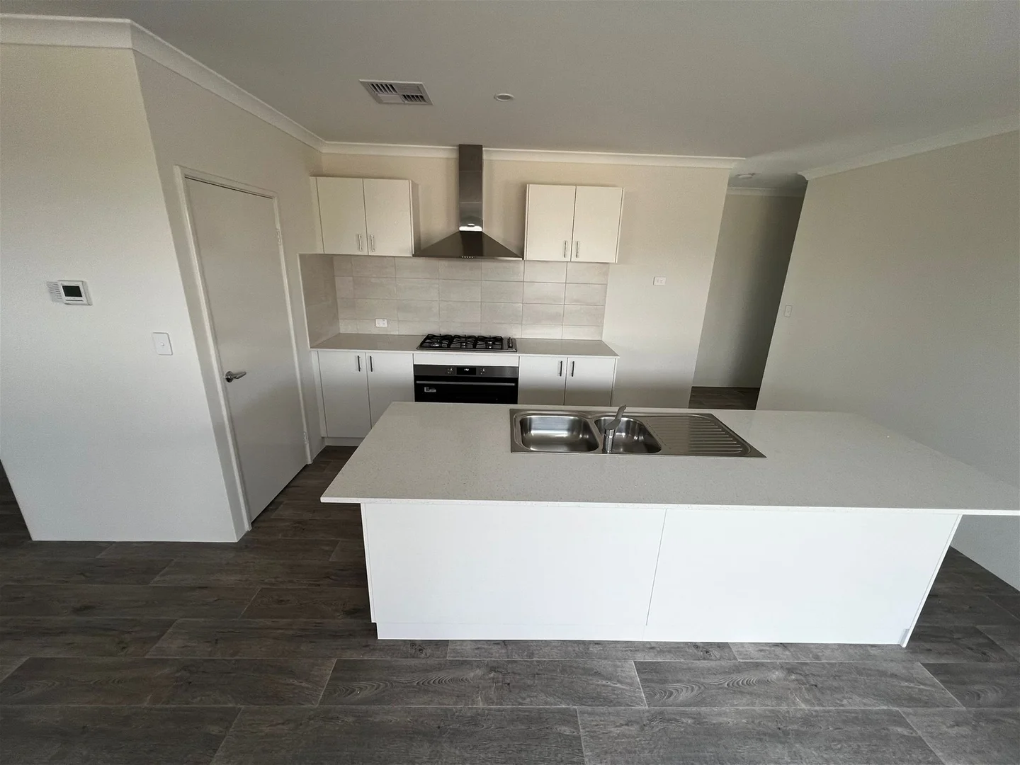 Additional image 6 of 40 Hawdon Road, Lakelands WA 6180