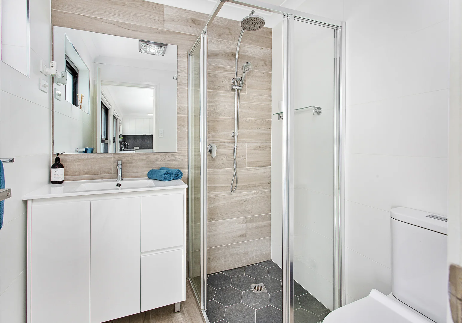 Additional image 9 of 71 Tingira Crescent, Kiama NSW 2533