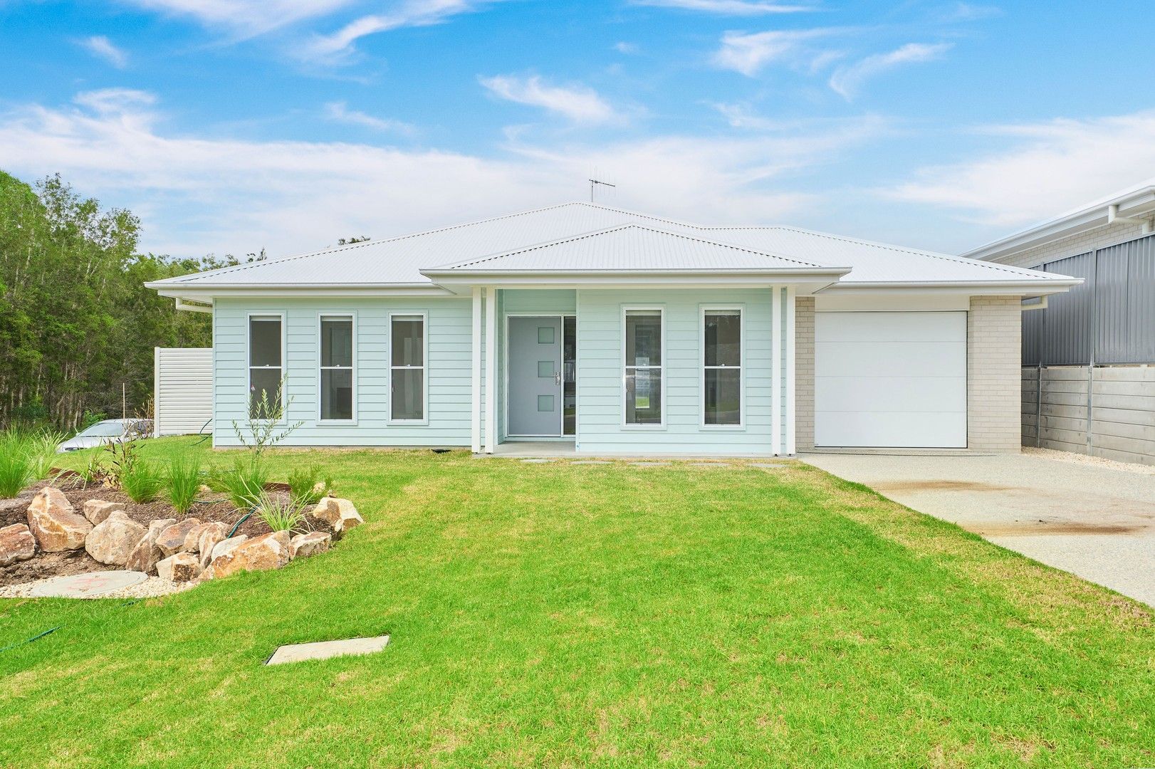 3 bedrooms Villa in 14B Caitlin Darcy Parkway PORT MACQUARIE NSW, 2444