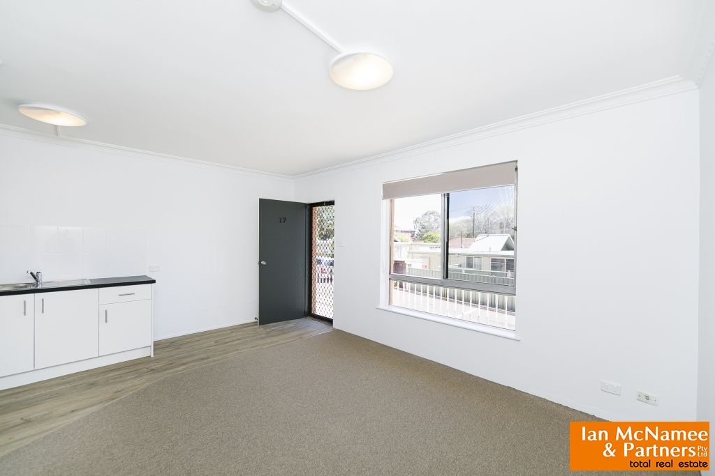 17/124 Henderson Road, Crestwood NSW 2620, Image 1