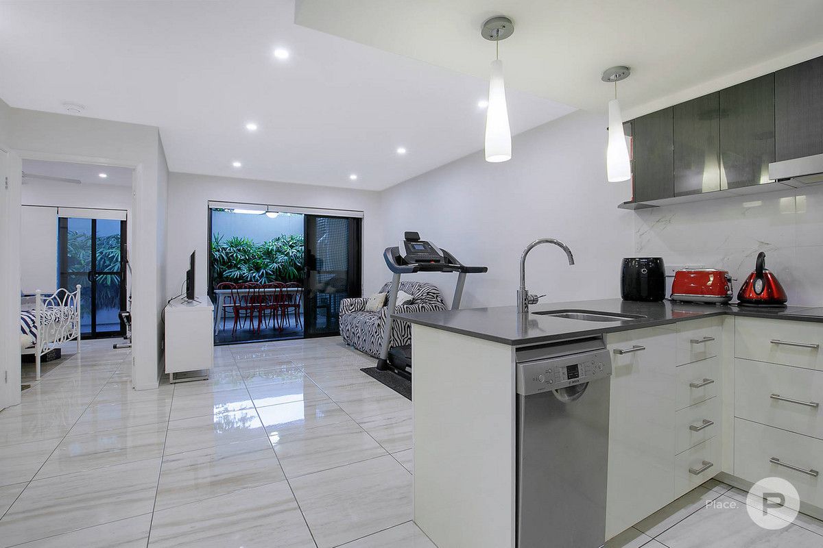 3/1 Harrys Road, Taringa QLD 4068, Image 1