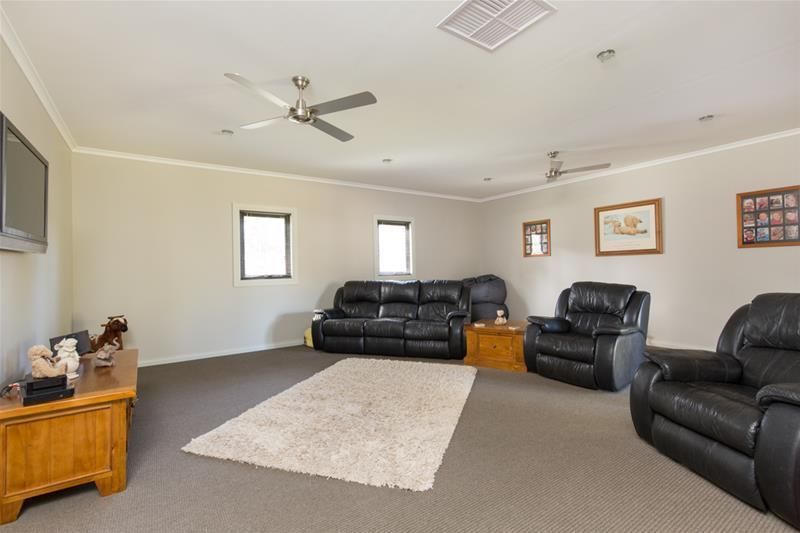 12 Nemtsas Lane, Yelta VIC 3505, Image 2