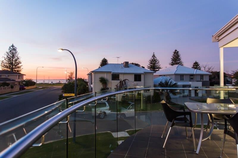 2 bedrooms Apartment / Unit / Flat in 6/1 Chalwell Street ROCKINGHAM WA, 6168