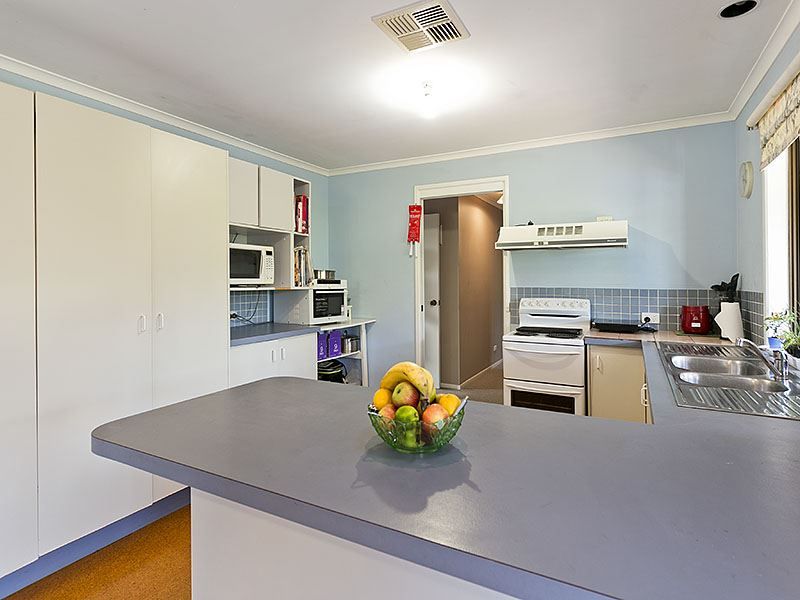 13 Styles Road, Petrie QLD 4502, Image 2