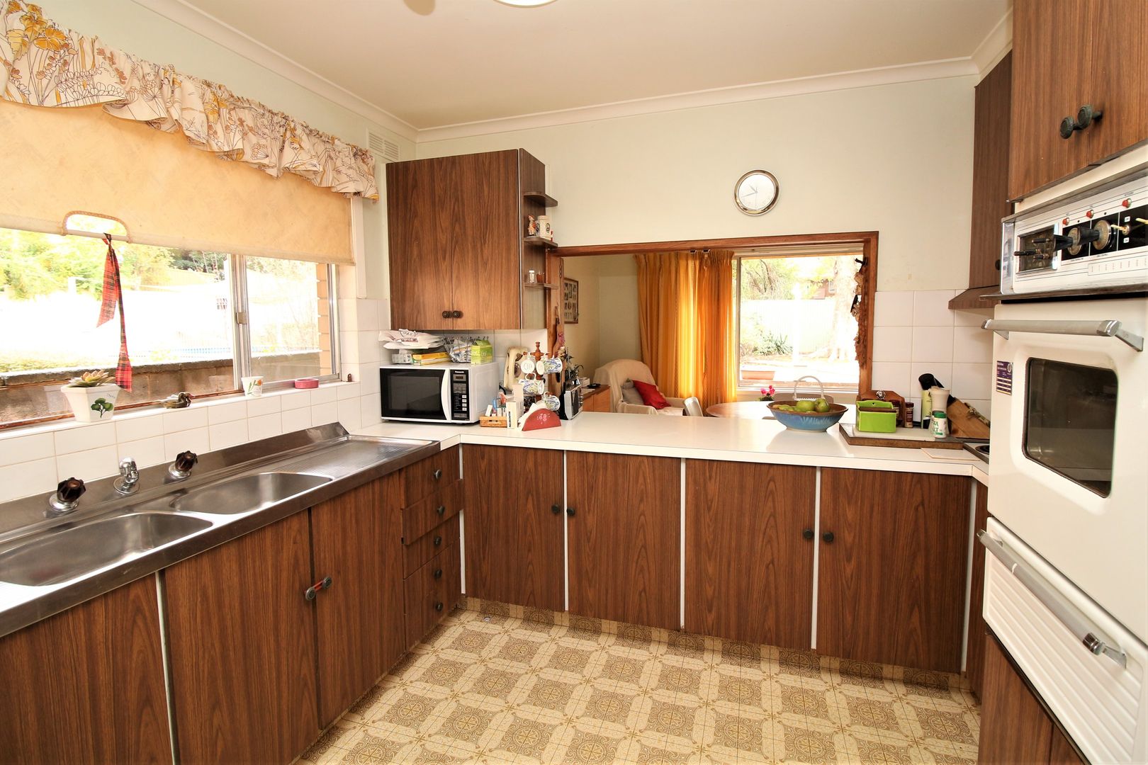 82 Ross Crescent, Griffith NSW 2680, Image 2