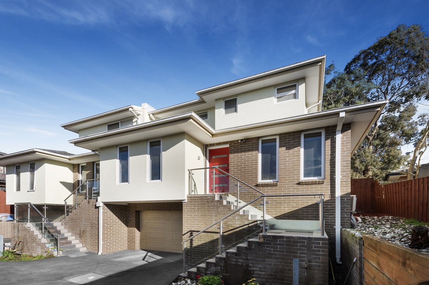2 bedrooms Townhouse in 3/153 Ellesmere Parade ROSANNA VIC, 3084