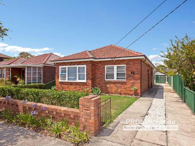 24 Minton Avenue, DOLLS POINT NSW 2219, Image 0