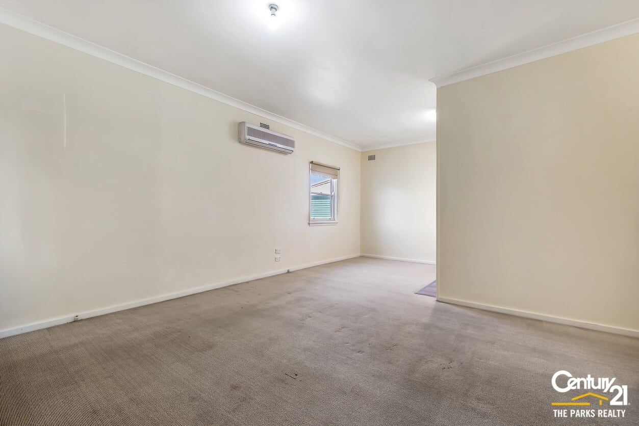 7 Canara Place, Smithfield NSW 2164, Image 2