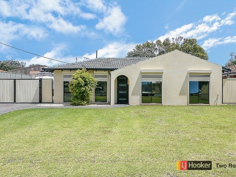 7 Blaxland Avenue, Two Rocks WA 6037