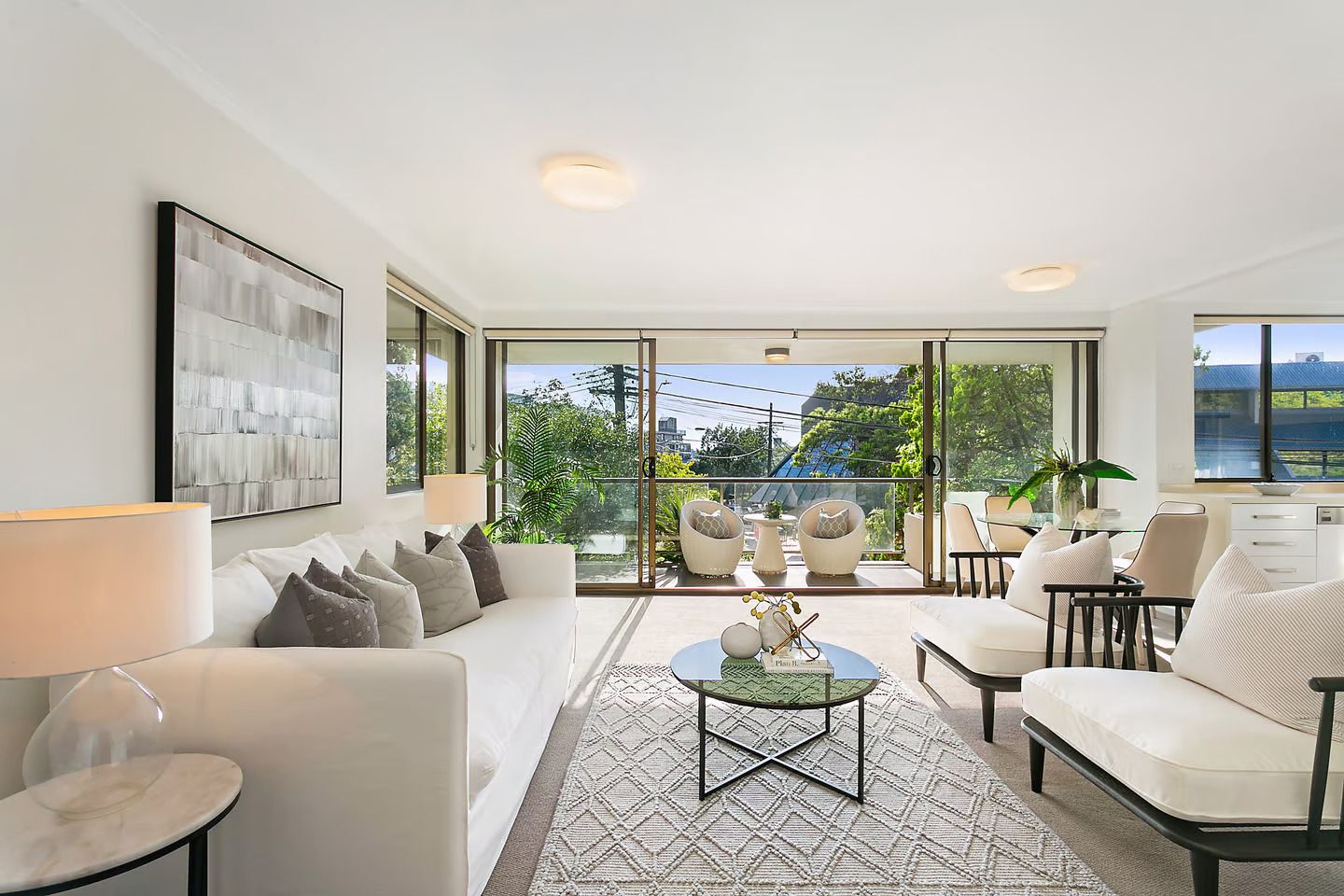 2 bedrooms Apartment / Unit / Flat in 6/192 Ben Boyd Road NEUTRAL BAY NSW, 2089
