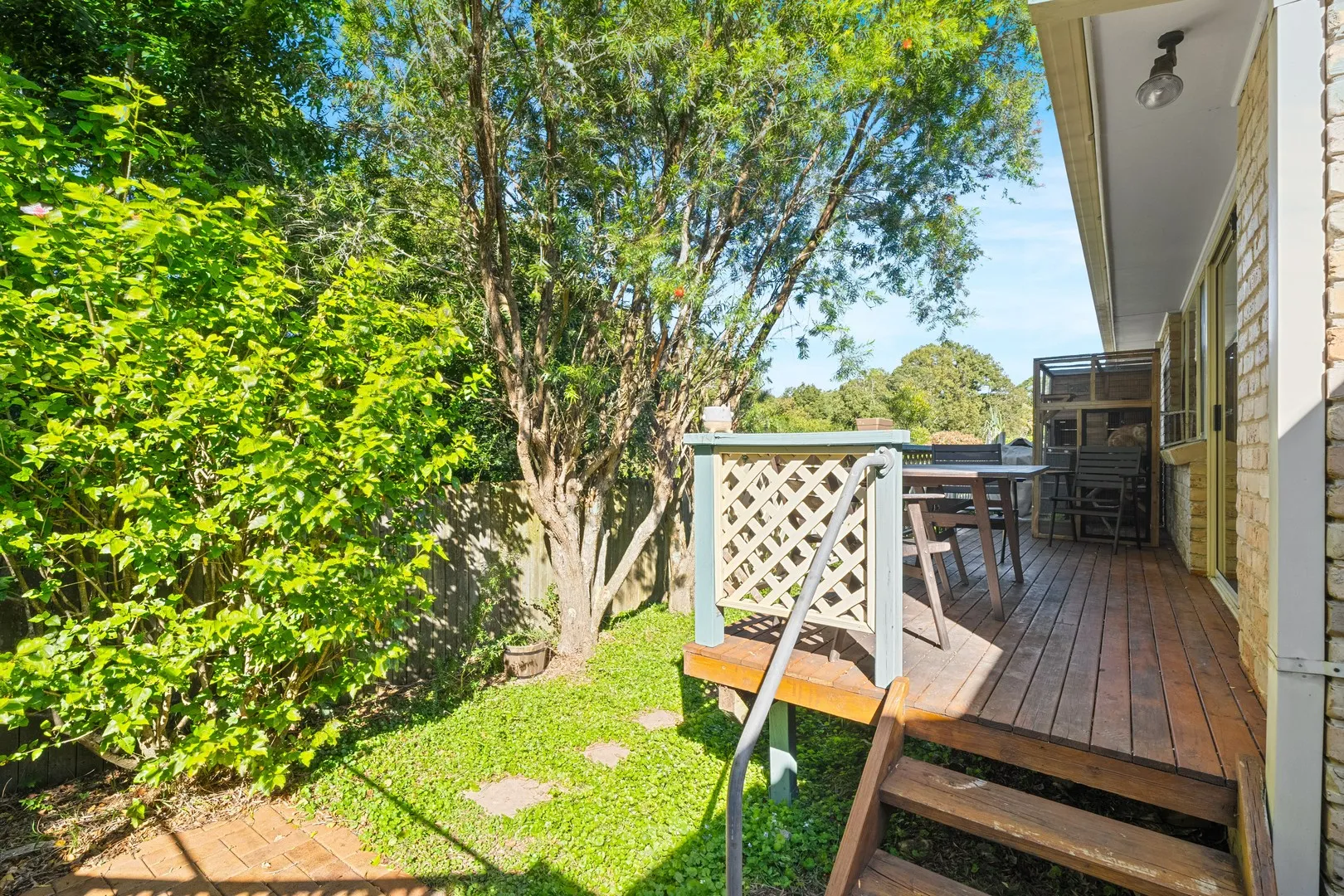 Peaceful, Low-Maintenance Living in a Quiet & Tightly Held Villa Setting, Narara