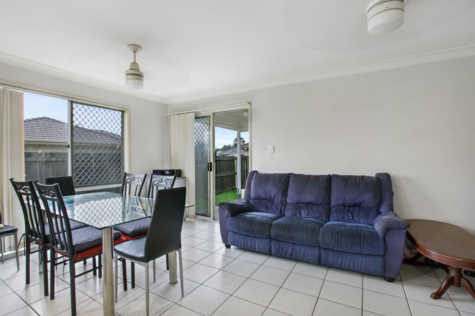 4 Lake Wivenhoe Court, Logan Reserve QLD 4133, Image 2