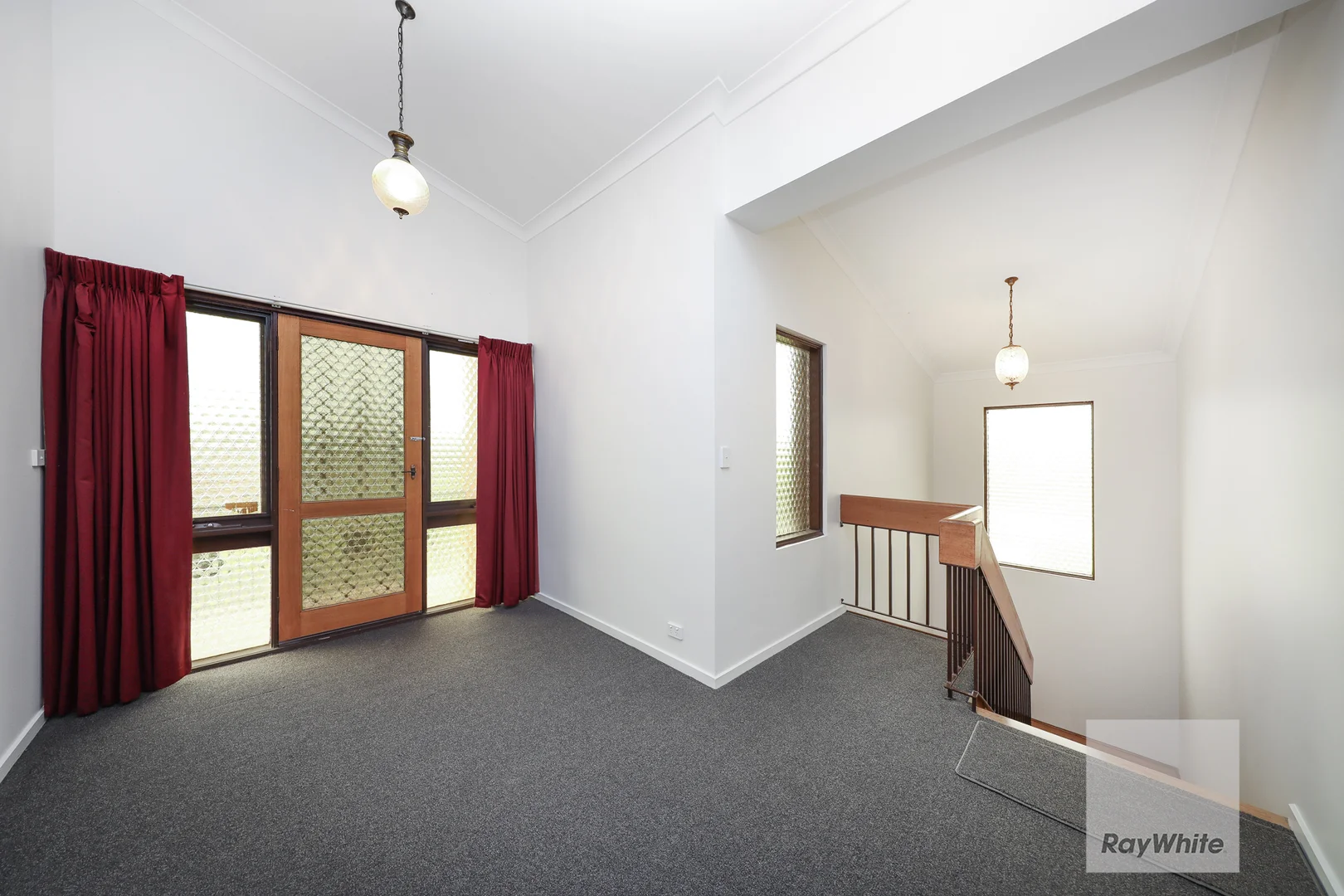 Additional image 3 of 27 Woodstock Drive, Gladstone Park VIC 3043