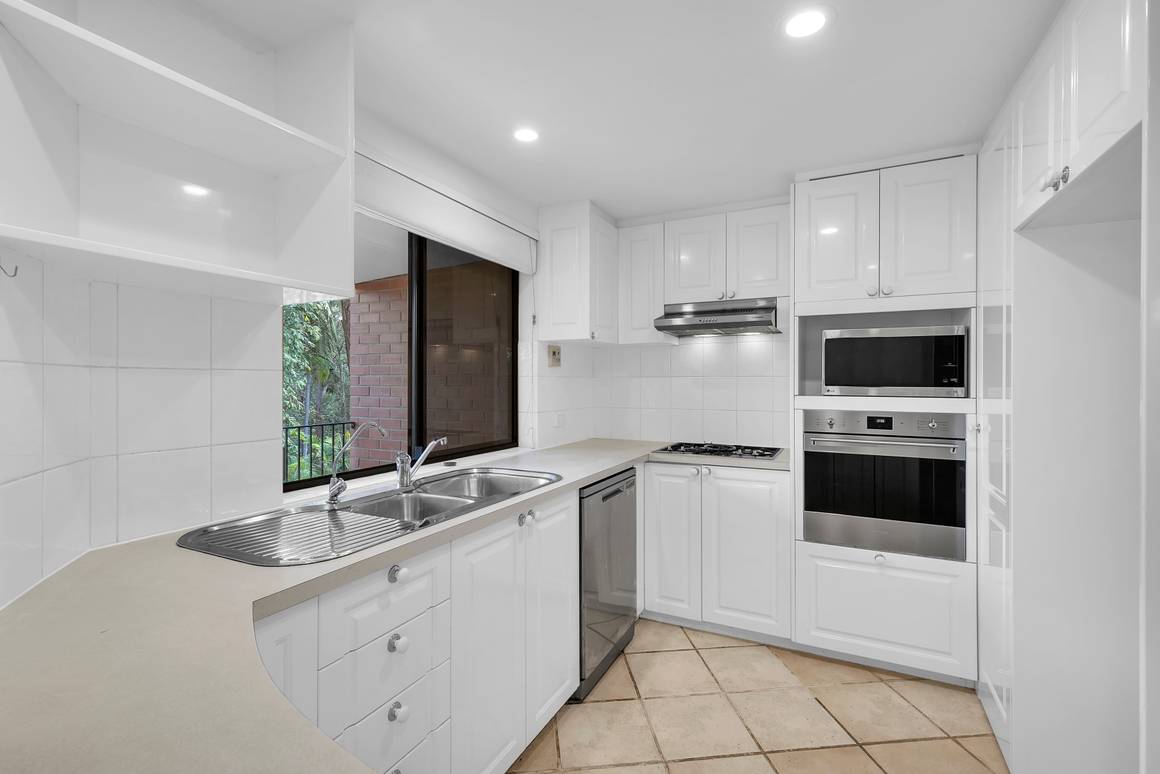 1/7 Woodstock Avenue Taringa 4068 - Image 4