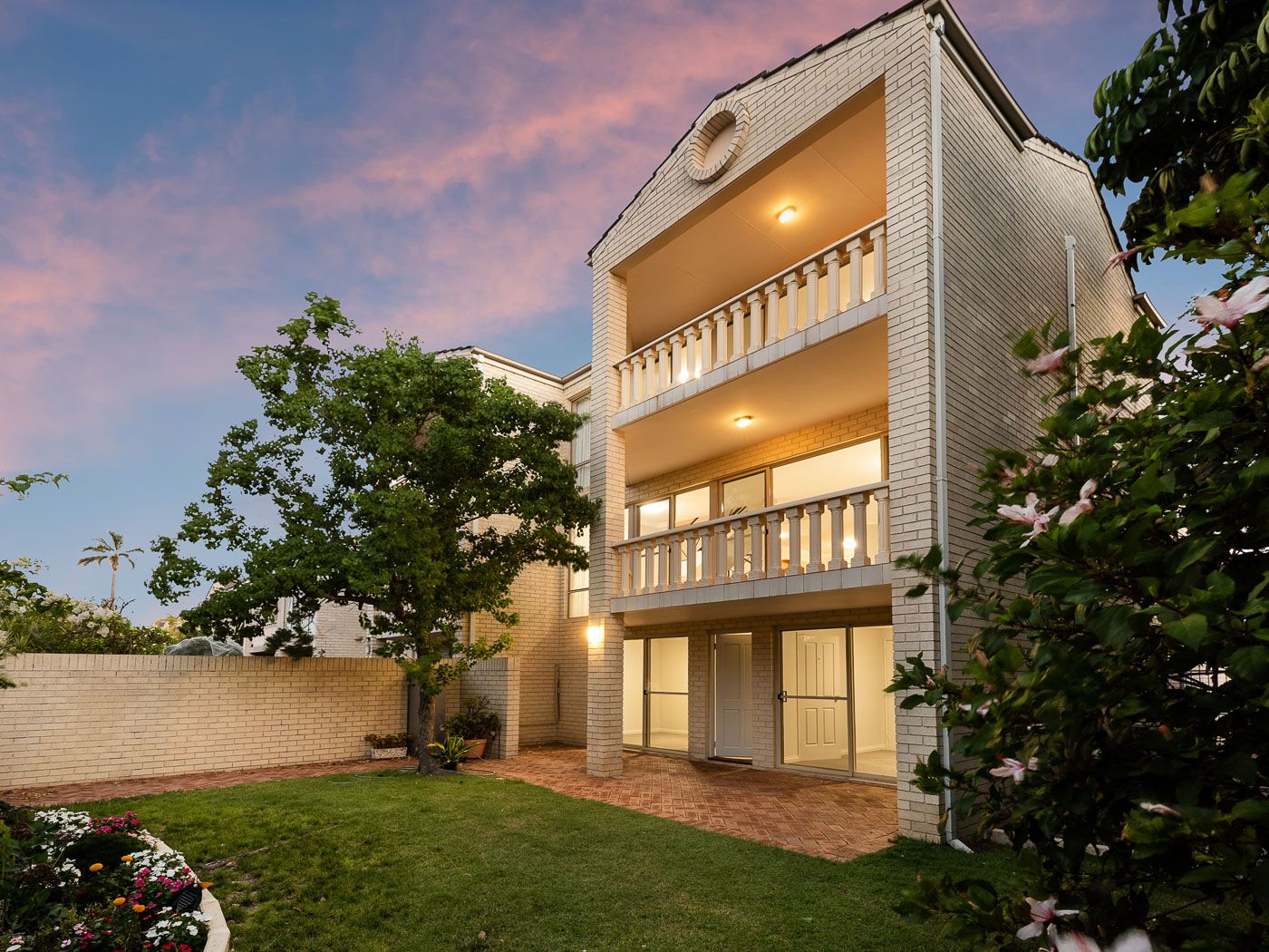 54/240 Burke Drive, Attadale WA 6156, Image 2