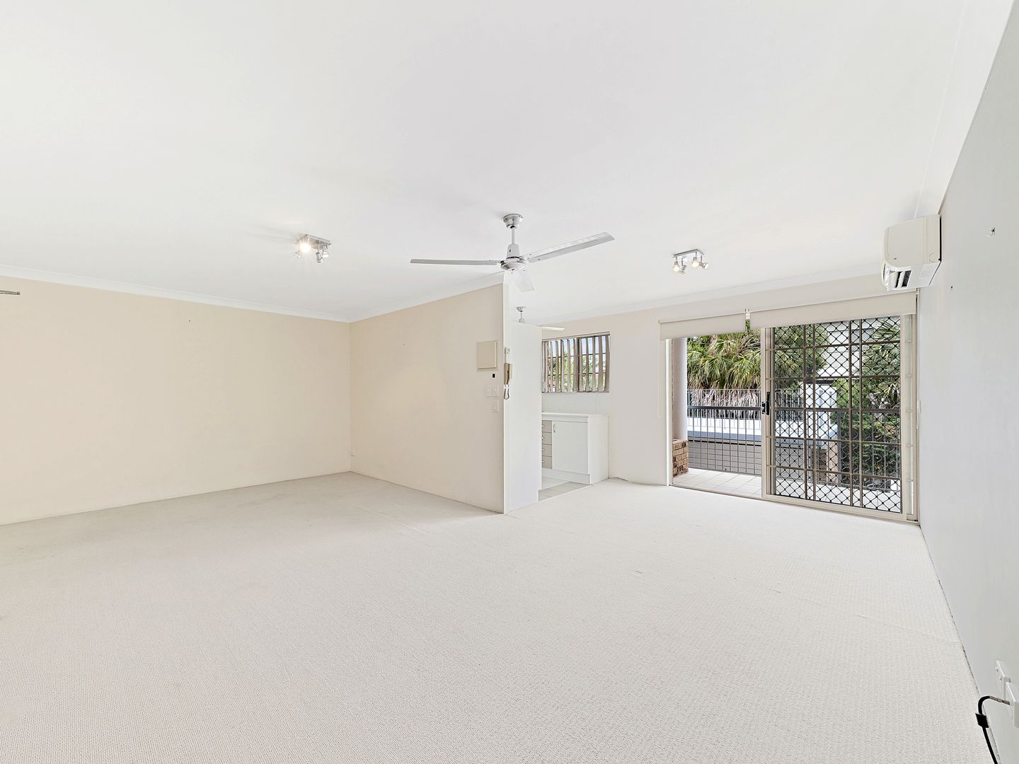 4/46 Dalmore St, Ashgrove QLD 4060, Image 2