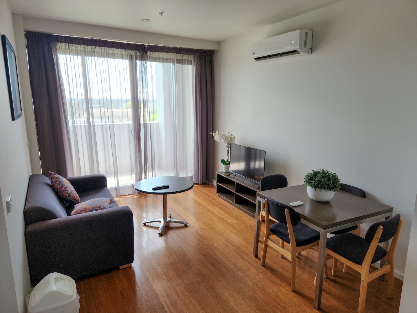 Thomas Street, Dandenong VIC 3175 3 beds apartment for Rent, 1,275