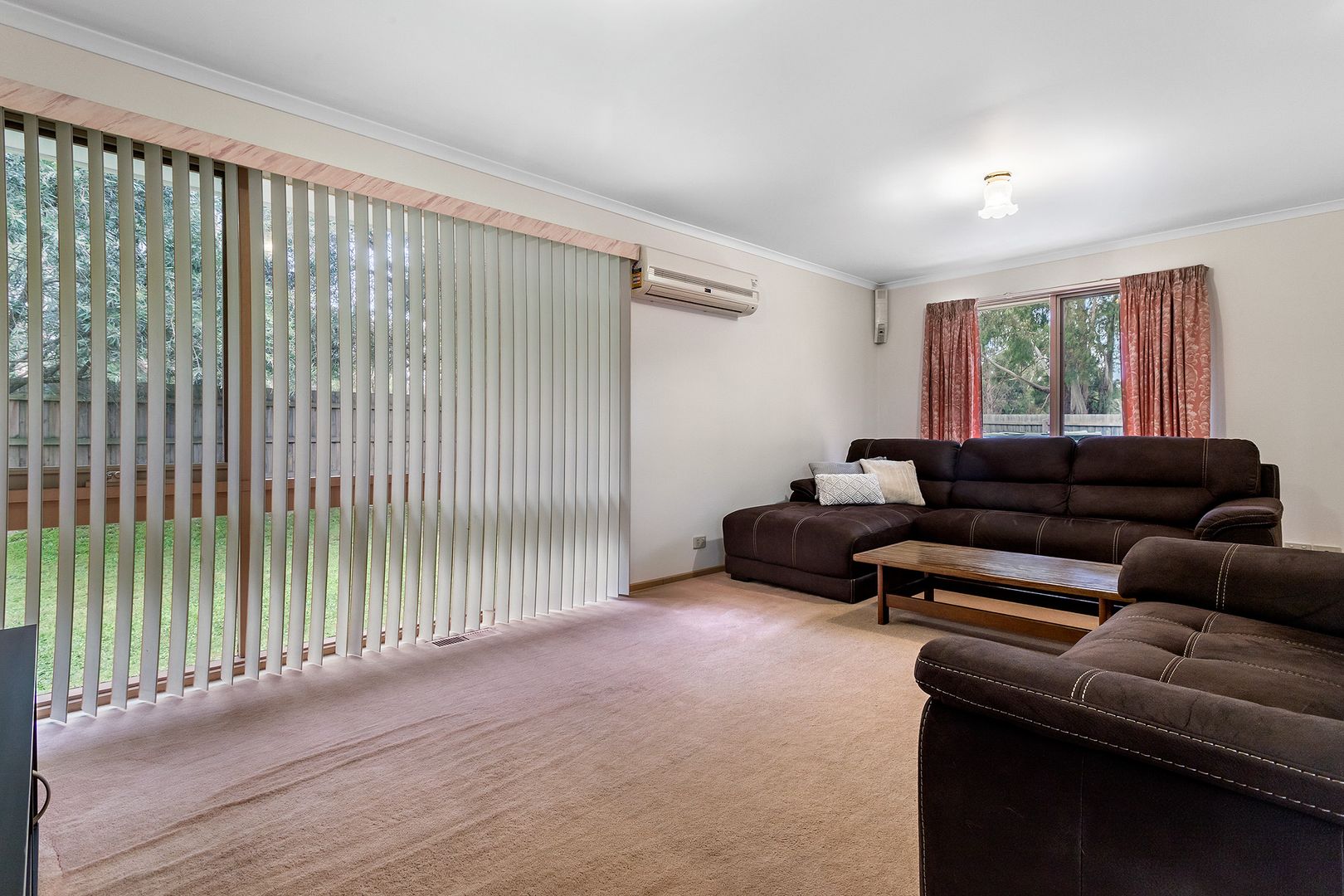370 Colchester Road, Bayswater North VIC 3153, Image 2