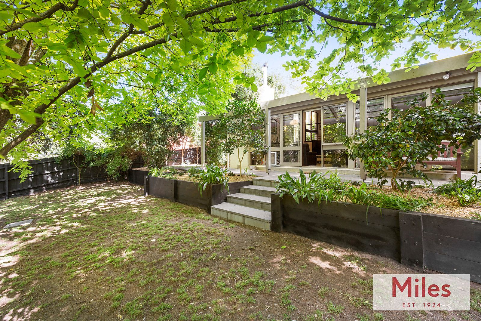 15 Scarborough Drive, Heidelberg VIC 3084, Image 0