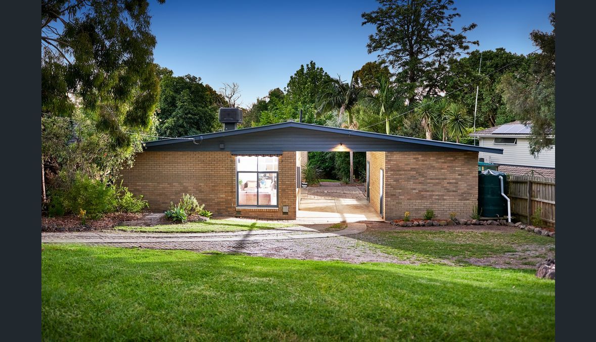 52 Francis Crescent, Ferntree Gully Property History & Address Research Domain