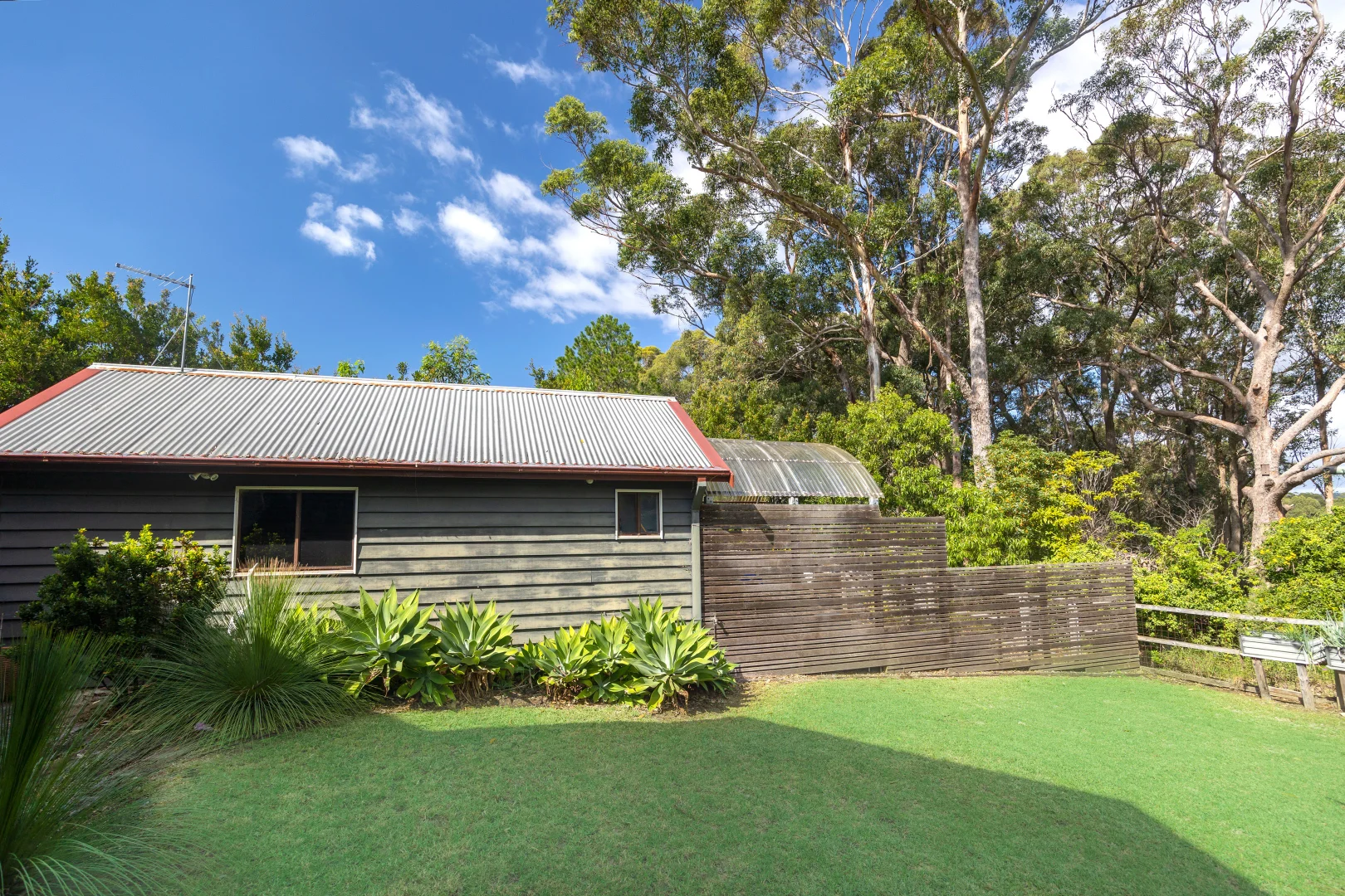 Additional image 20 of 35 Garside Road, Mollymook Beach NSW 2539