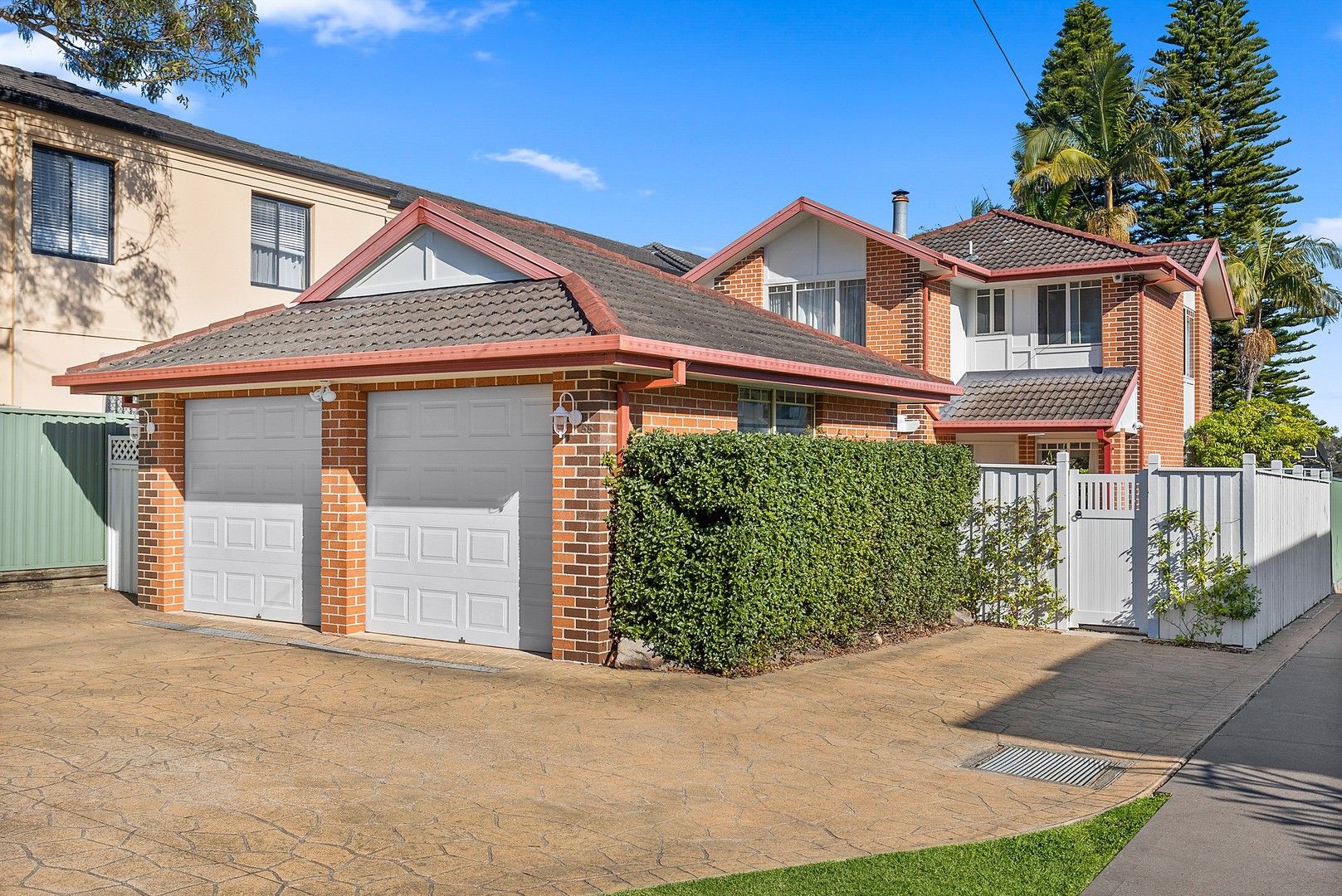 55 Woodlands Avenue, Lugarno NSW 2210, Image 0