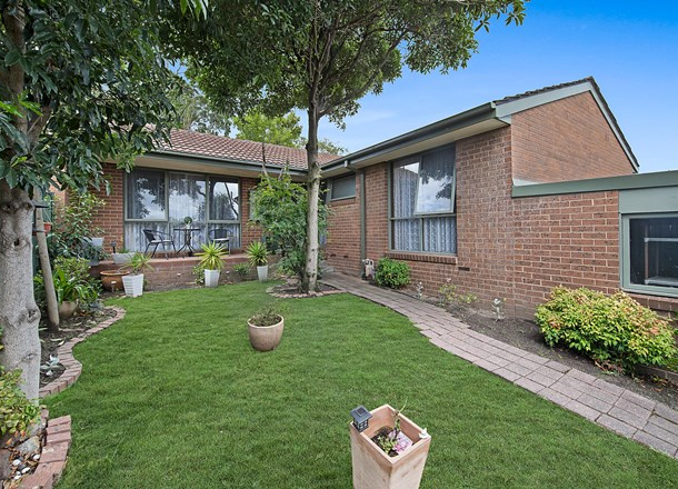 4/26 Jonathan Avenue, Burwood East VIC 3151