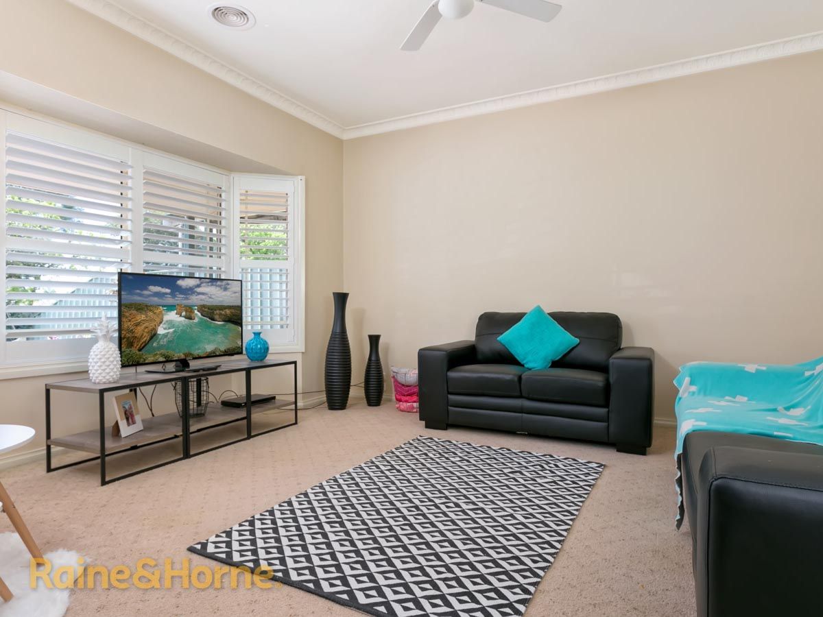 1/112 Urana Street, Turvey Park NSW 2650, Image 1