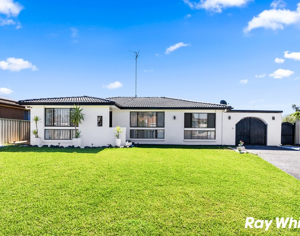 3 Dove Place, St Clair NSW 2759