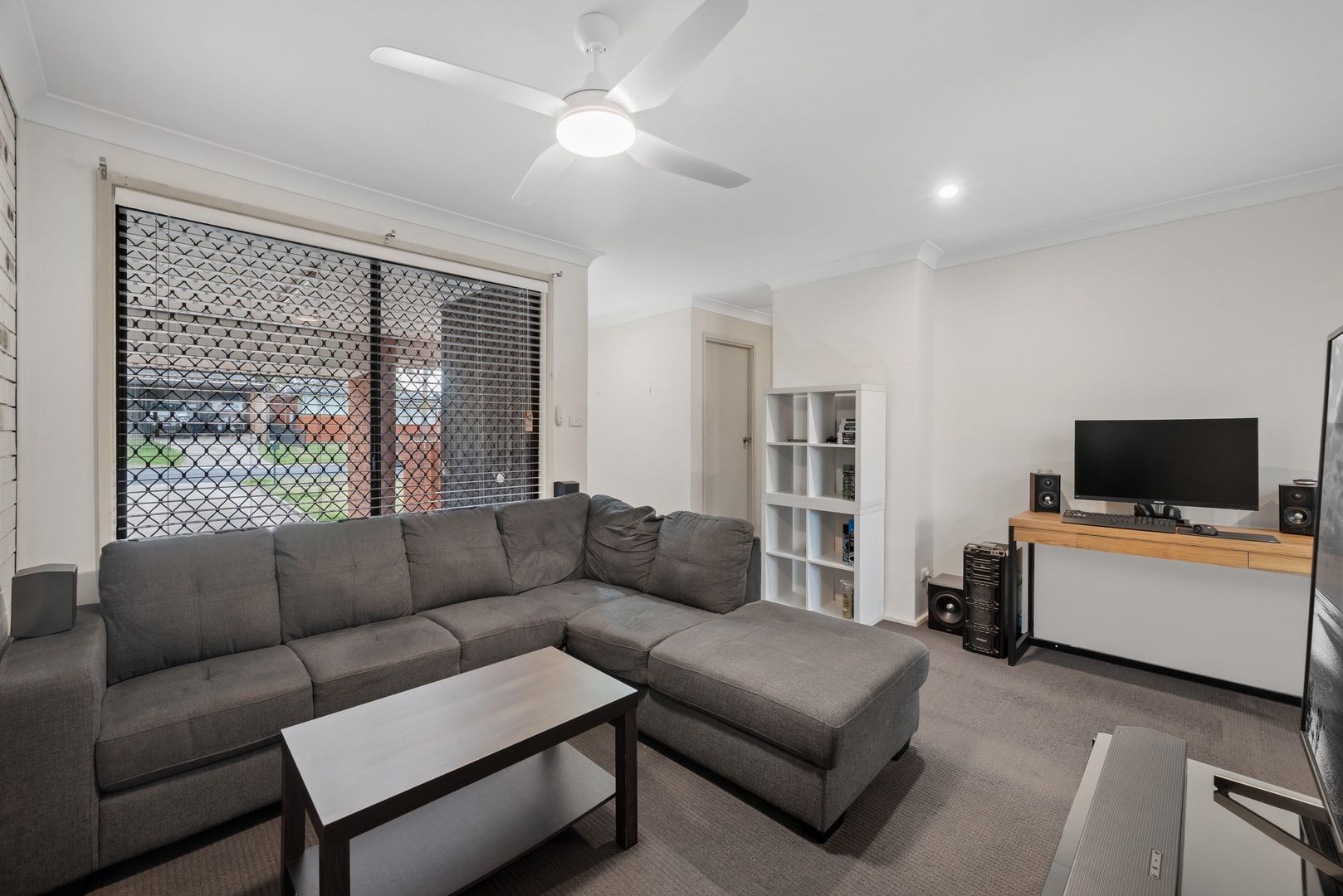 2/24 Hunter Street, Campbelltown NSW 2560, Image 2