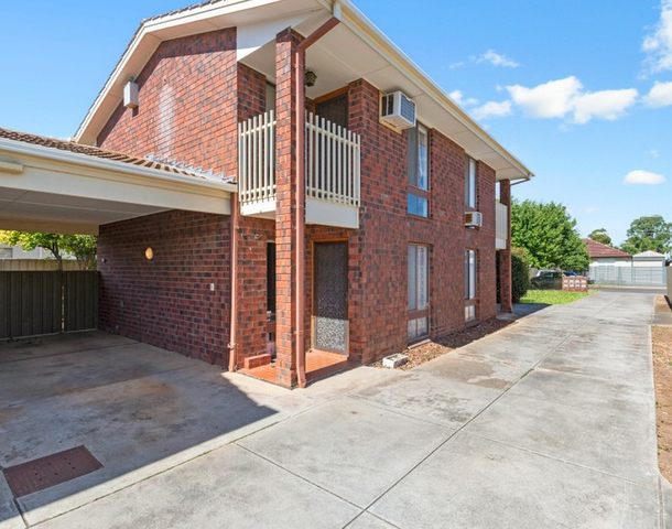 2/14 Barry Road, Oaklands Park SA 5046