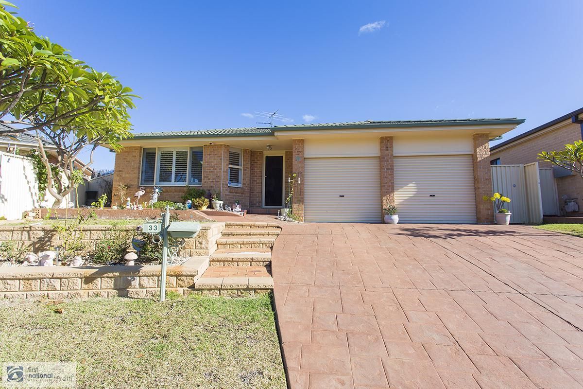 33 Walgett Close, Hinchinbrook NSW 2168, Image 1