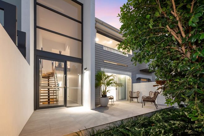 2/28 Collings Street Balmoral 4171 - Image 4