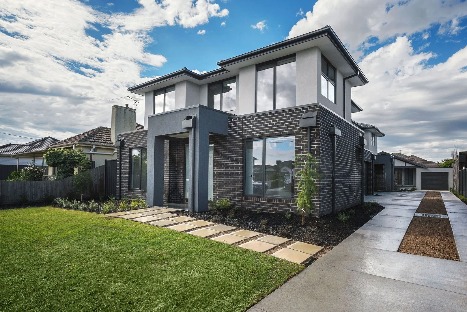 Primary image of 1/48 Madeleine Road, Clayton VIC 3168