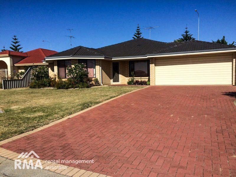 4 bedrooms House in 21 Rialto Place HALLS HEAD WA, 6210