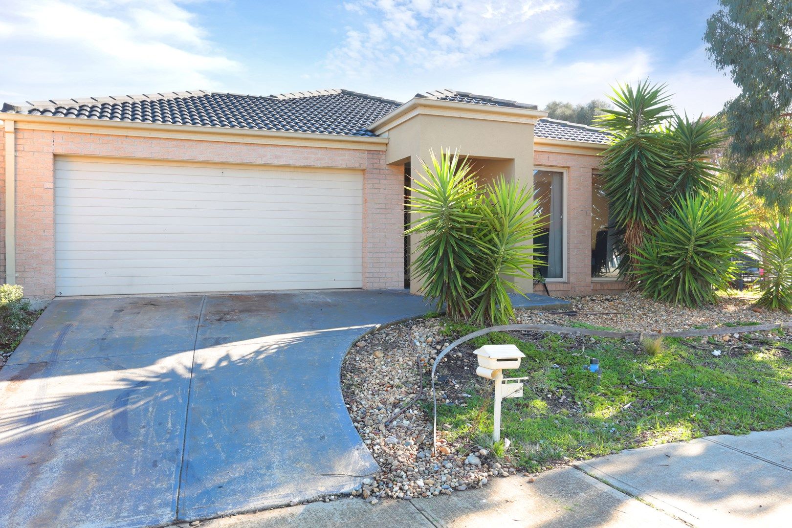 27 Danfield Drive, Tarneit VIC 3029, Image 0