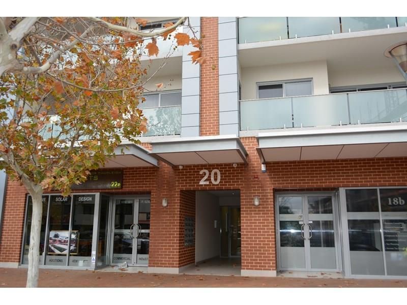 4/20 The Crescent, Midland WA 6056, Image 0