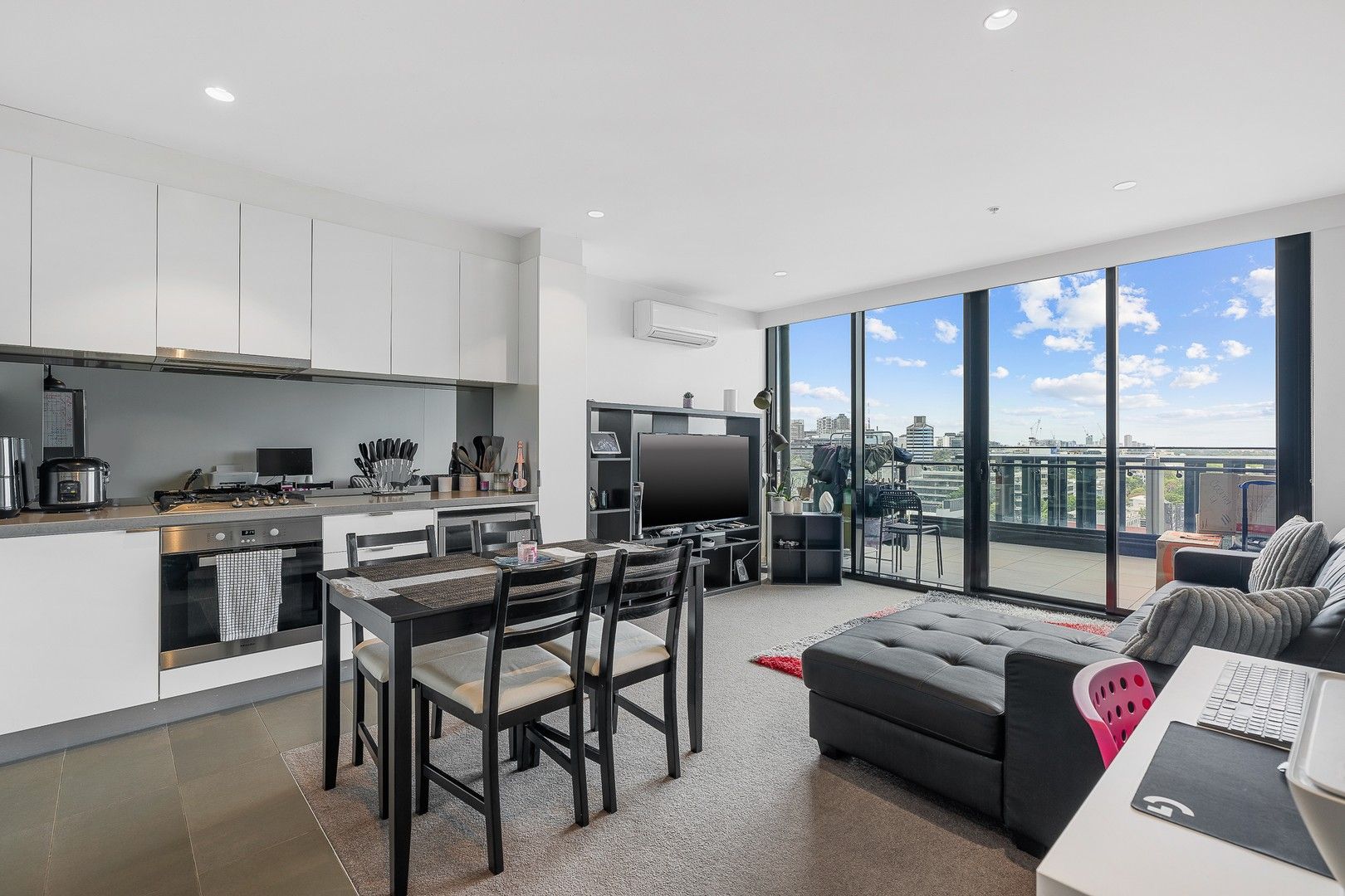 1004/45 Clarke Street, Southbank VIC 3006, Image 1