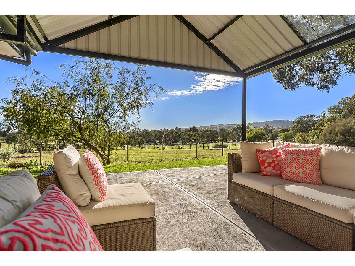12 Rounsevell Road, Williamstown SA 5351, Image 0