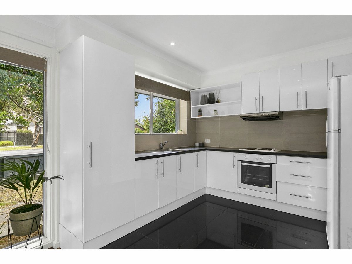 1/28-30 Wisewould Avenue, Seaford VIC 3198, Image 2