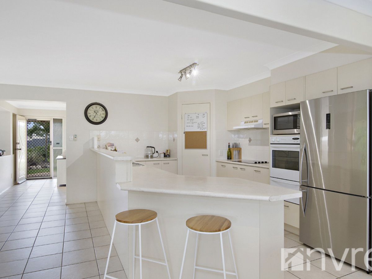 4 Barrine Place, Narangba QLD 4504, Image 0