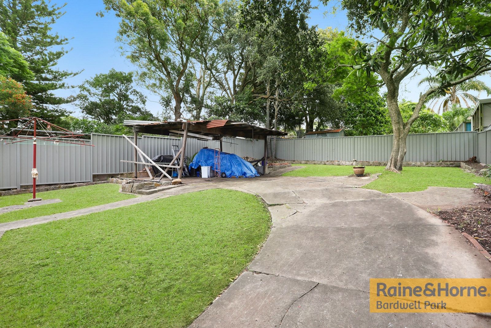 19 Canonbury Grove, Bexley North NSW 2207, Image 2