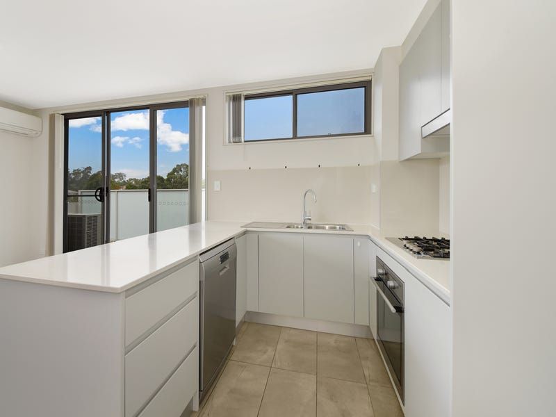 28/5-15 Belair Close, Hornsby NSW 2077, Image 2