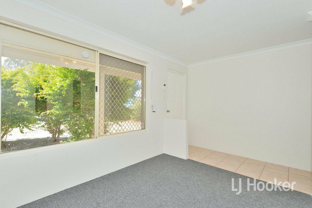 12 Chungking Grove, Stratton WA 6056, Image 2